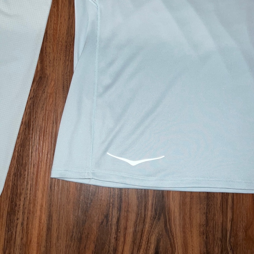 Hoka Peformance Shirt - Picture 4 of 14